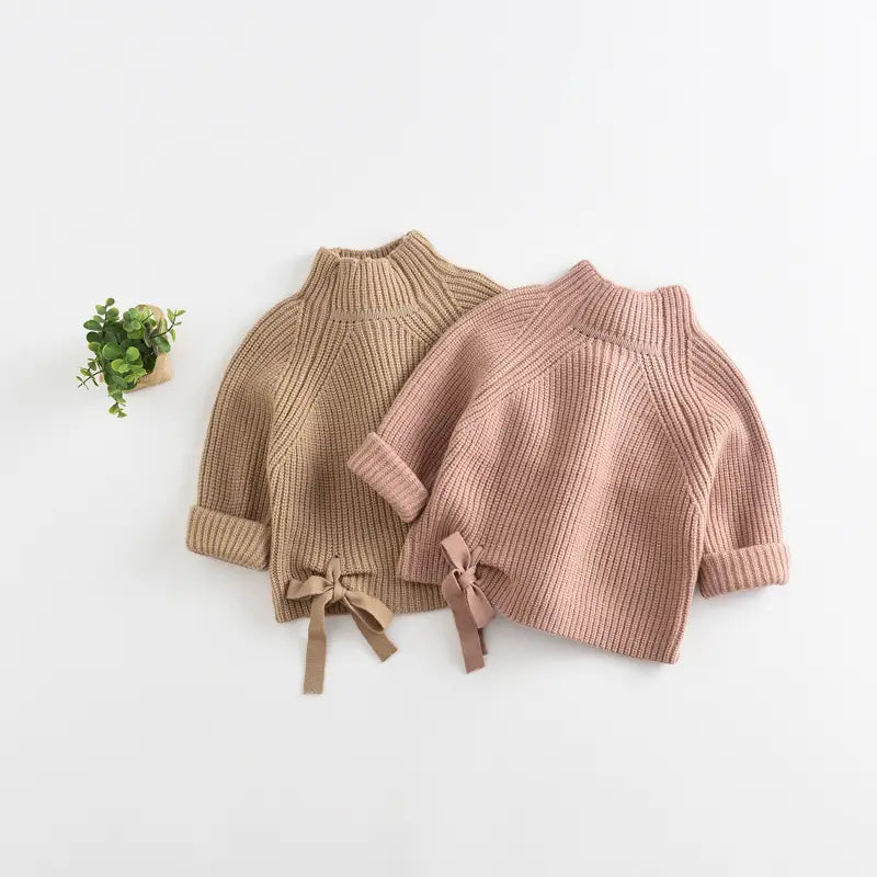 Girls' beige cotton knitted jumper for winter