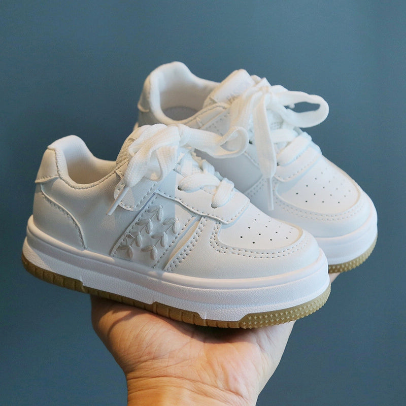 Kids white lightweight sneakers non-slip sole