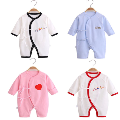 Newborn baby cotton long sleeve lace-up romper in white and black